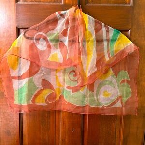 VTG Sheer nylon scarf with Earth tones pattern. Unbranded, pretty colors!!